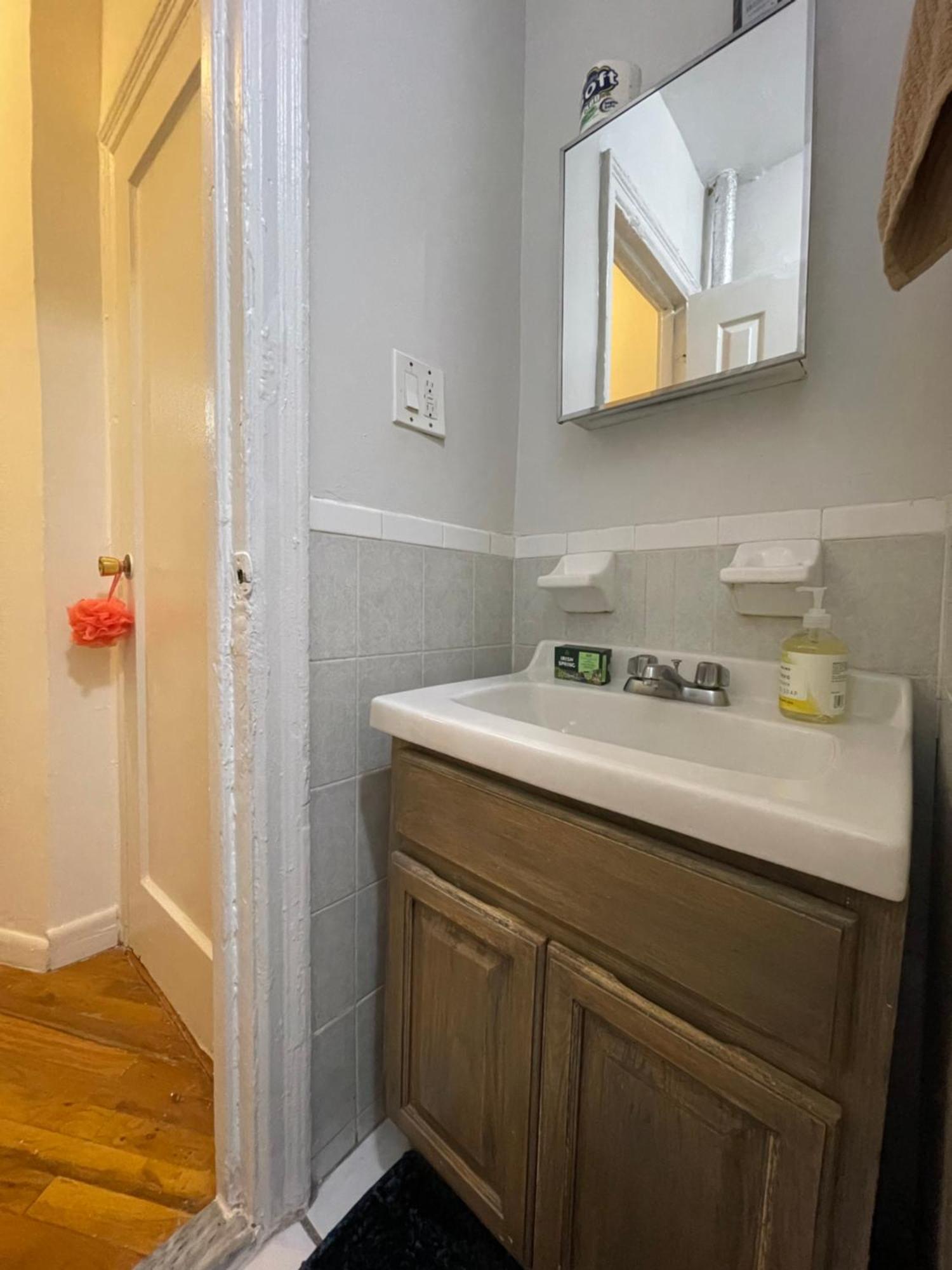 2-bedroom In The Bronx And Pet Friendly Apartamento *